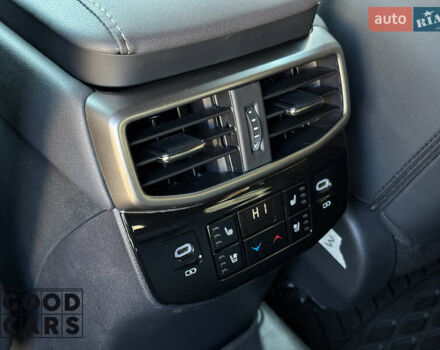 Лексус РХ, объемом двигателя 2.5 л и пробегом 23 тыс. км за 72000 $, фото 24 на Automoto.ua