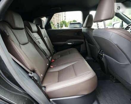 Лексус РХ, объемом двигателя 2.4 л и пробегом 20 тыс. км за 75915 $, фото 6 на Automoto.ua