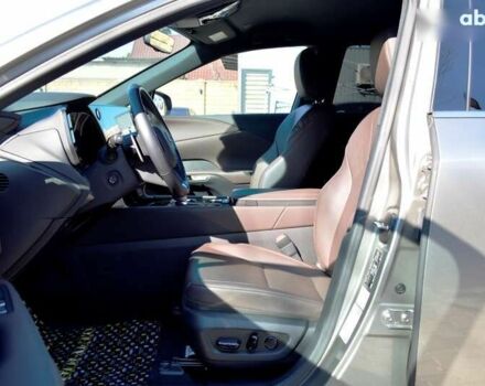 Лексус РХ, объемом двигателя 2.4 л и пробегом 8 тыс. км за 77900 $, фото 19 на Automoto.ua