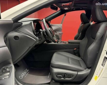 Лексус РХ, объемом двигателя 2.4 л и пробегом 3 тыс. км за 56900 $, фото 26 на Automoto.ua