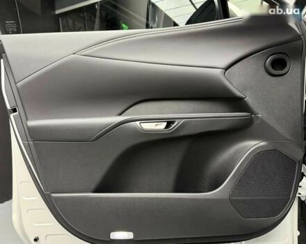 Лексус РХ, объемом двигателя 2.4 л и пробегом 3 тыс. км за 56900 $, фото 24 на Automoto.ua