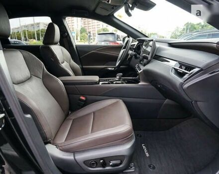 Лексус РХ, объемом двигателя 2.4 л и пробегом 20 тыс. км за 75915 $, фото 5 на Automoto.ua