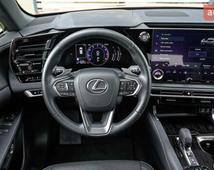Лексус РХ, объемом двигателя 2.4 л и пробегом 31 тыс. км за 75616 $, фото 8 на Automoto.ua
