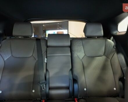 Лексус РХ, объемом двигателя 2.4 л и пробегом 0 тыс. км за 73359 $, фото 12 на Automoto.ua