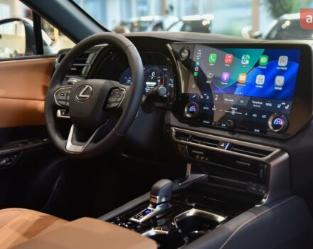 Лексус РХ, об'ємом двигуна 2.4 л та пробігом 0 тис. км за 75806 $, фото 3 на Automoto.ua