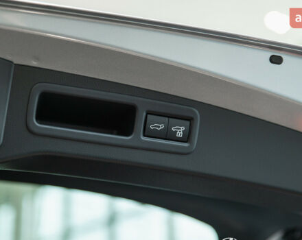 Лексус РХ, объемом двигателя 2.5 л и пробегом 0 тыс. км за 86843 $, фото 19 на Automoto.ua