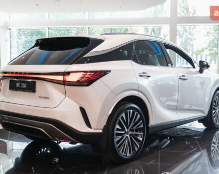Лексус РХ, объемом двигателя 2.4 л и пробегом 0 тыс. км за 78737 $, фото 8 на Automoto.ua