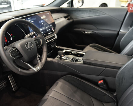 Лексус РХ, об'ємом двигуна 2.4 л та пробігом 0 тис. км за 83798 $, фото 13 на Automoto.ua
