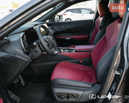 Лексус РХ, объемом двигателя 2.4 л и пробегом 0 тыс. км за 107721 $, фото 4 на Automoto.ua