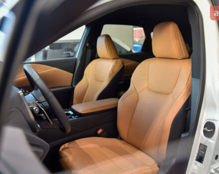 Лексус РХ, объемом двигателя 2.4 л и пробегом 0 тыс. км за 80059 $, фото 14 на Automoto.ua