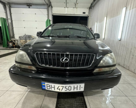 Лексус РХ, объемом двигателя 3 л и пробегом 205 тыс. км за 6500 $, фото 1 на Automoto.ua