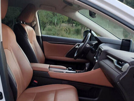 Лексус РХ, объемом двигателя 2 л и пробегом 72 тыс. км за 41500 $, фото 1 на Automoto.ua