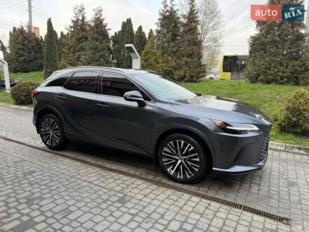 Лексус РХ, объемом двигателя 2.5 л и пробегом 48 тыс. км за 61800 $, фото 1 на Automoto.ua