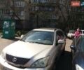 Желтый Лексус РХ, объемом двигателя 3.31 л и пробегом 390 тыс. км за 6000 $, фото 1 на Automoto.ua
