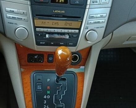 Желтый Лексус РХ, объемом двигателя 3.5 л и пробегом 170 тыс. км за 13539 $, фото 19 на Automoto.ua