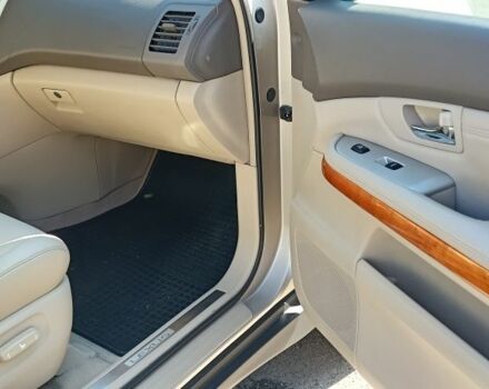 Желтый Лексус РХ, объемом двигателя 3.5 л и пробегом 170 тыс. км за 13539 $, фото 12 на Automoto.ua