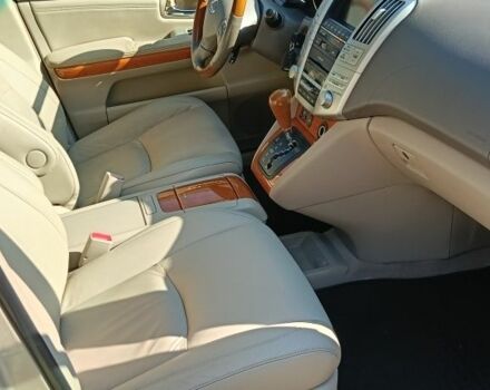 Желтый Лексус РХ, объемом двигателя 3.5 л и пробегом 170 тыс. км за 13539 $, фото 10 на Automoto.ua