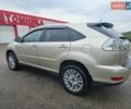 Желтый Лексус РХ, объемом двигателя 3.31 л и пробегом 222 тыс. км за 12000 $, фото 1 на Automoto.ua