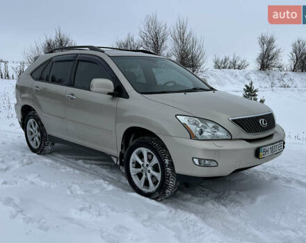 Желтый Лексус РХ, объемом двигателя 3.46 л и пробегом 160 тыс. км за 11300 $, фото 2 на Automoto.ua