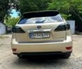 Желтый Лексус РХ, объемом двигателя 3.5 л и пробегом 290 тыс. км за 15600 $, фото 1 на Automoto.ua