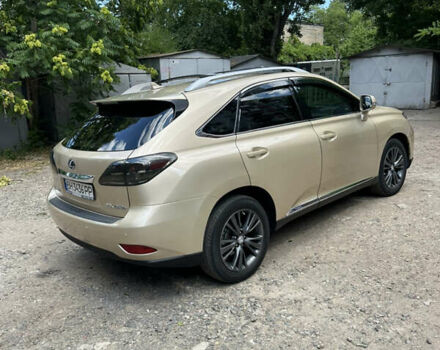 Желтый Лексус РХ, объемом двигателя 3.46 л и пробегом 290 тыс. км за 16399 $, фото 3 на Automoto.ua
