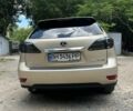 Желтый Лексус РХ, объемом двигателя 3.5 л и пробегом 290 тыс. км за 16399 $, фото 3 на Automoto.ua
