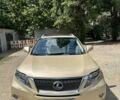 Желтый Лексус РХ, объемом двигателя 3.5 л и пробегом 315 тыс. км за 14900 $, фото 2 на Automoto.ua