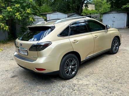 Желтый Лексус РХ, объемом двигателя 3.5 л и пробегом 290 тыс. км за 15600 $, фото 1 на Automoto.ua