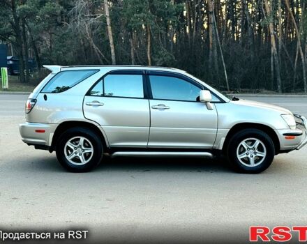 Лексус РХ 2000 в Кропивницком (Кировограде) на Automoto.ua Серый Лексус РХ, объемом двигателя 3 л и пробегом 280 тыс. км за 6800 $, фото 5 на Automoto.ua