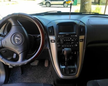 Серый Лексус РХ, объемом двигателя 3 л и пробегом 290 тыс. км за 6700 $, фото 4 на Automoto.ua