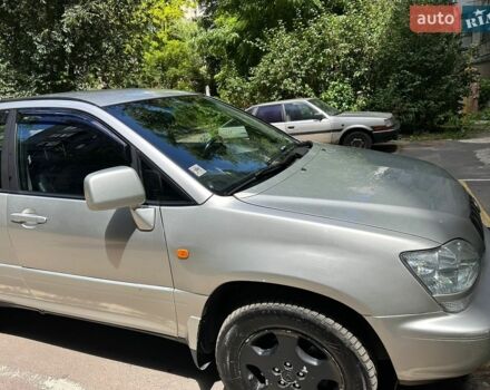 Серый Лексус РХ, объемом двигателя 3 л и пробегом 370 тыс. км за 6000 $, фото 2 на Automoto.ua