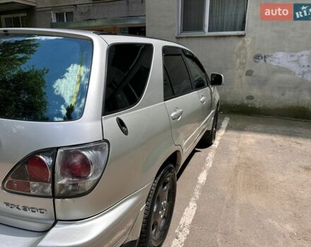 Серый Лексус РХ, объемом двигателя 3 л и пробегом 370 тыс. км за 6000 $, фото 4 на Automoto.ua