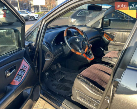 Серый Лексус РХ, объемом двигателя 3 л и пробегом 370 тыс. км за 8200 $, фото 16 на Automoto.ua