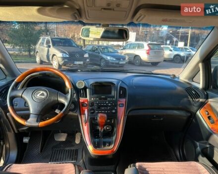 Серый Лексус РХ, объемом двигателя 3 л и пробегом 375 тыс. км за 7000 $, фото 20 на Automoto.ua