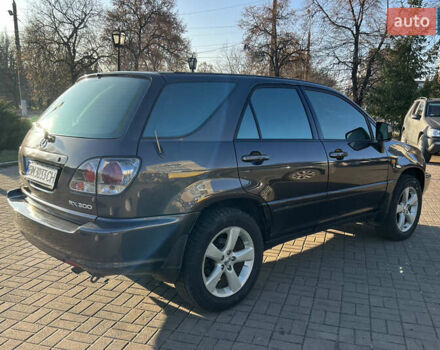 Серый Лексус РХ, объемом двигателя 3 л и пробегом 370 тыс. км за 8200 $, фото 5 на Automoto.ua