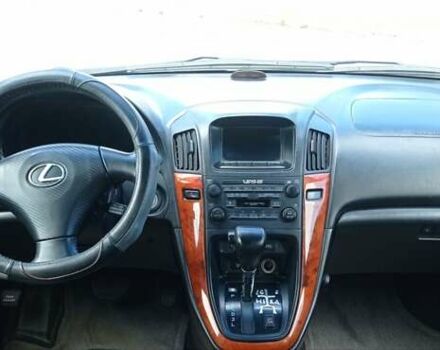 Лексус РХ 2002 в Черноморске (Ильичевске) на Automoto.ua Серый Лексус РХ, объемом двигателя 3 л и пробегом 294 тыс. км за 5700 $, фото 8 на Automoto.ua