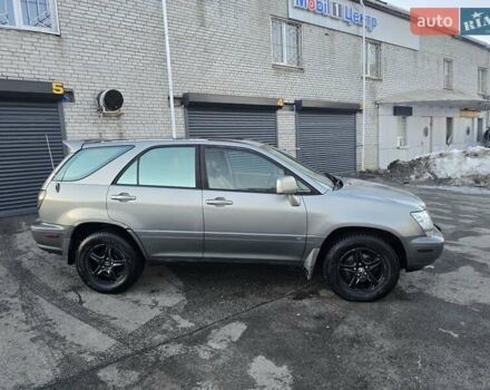 Сірий Лексус РХ, об'ємом двигуна 3 л та пробігом 360 тис. км за 5700 $, фото 18 на Automoto.ua