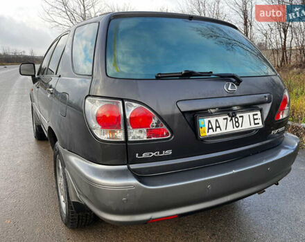 Серый Лексус РХ, объемом двигателя 3 л и пробегом 293 тыс. км за 8200 $, фото 25 на Automoto.ua