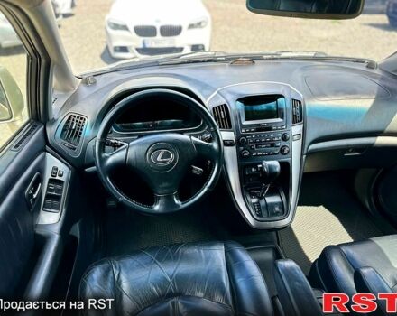 Серый Лексус РХ, объемом двигателя 3 л и пробегом 290 тыс. км за 5999 $, фото 4 на Automoto.ua