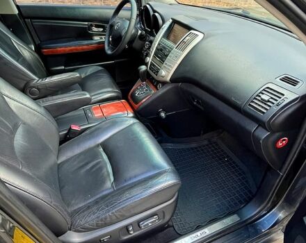 Лексус РХ 2003 у Одесі на Automoto.ua Сірий Лексус РХ, об'ємом двигуна 3 л та пробігом 238 тис. км за 7600 $, фото 6 на Automoto.ua