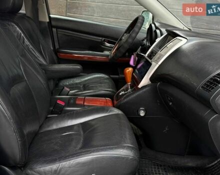 Серый Лексус РХ, объемом двигателя 3 л и пробегом 310 тыс. км за 8799 $, фото 9 на Automoto.ua