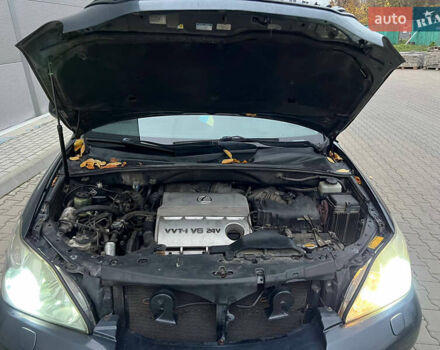 Серый Лексус РХ, объемом двигателя 3 л и пробегом 328 тыс. км за 6900 $, фото 22 на Automoto.ua