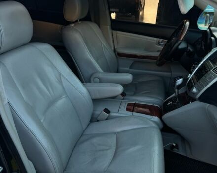 Лексус РХ 2003 в Полтаве на Automoto.ua Серый Лексус РХ, объемом двигателя 3 л и пробегом 284 тыс. км за 6600 $, фото 13 на Automoto.ua