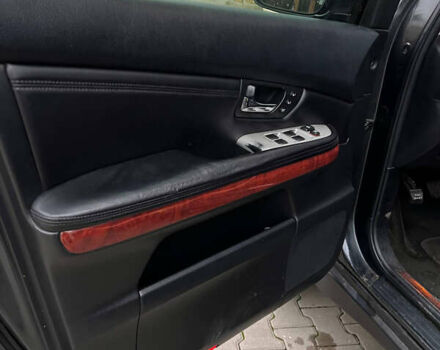 Серый Лексус РХ, объемом двигателя 3 л и пробегом 328 тыс. км за 6700 $, фото 21 на Automoto.ua