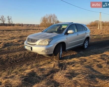 Серый Лексус РХ, объемом двигателя 3 л и пробегом 360 тыс. км за 6399 $, фото 1 на Automoto.ua
