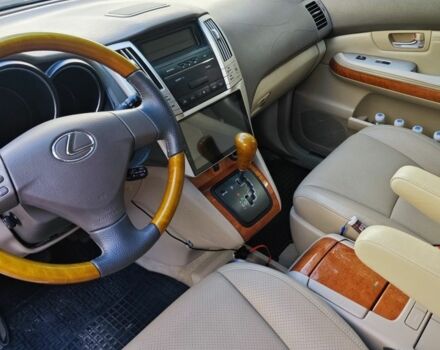 Сірий Лексус РХ, об'ємом двигуна 3.3 л та пробігом 305 тис. км за 8600 $, фото 4 на Automoto.ua