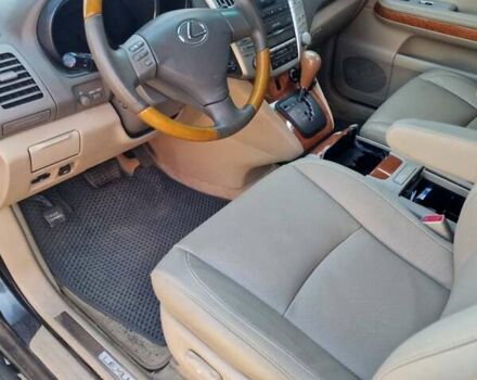 Сірий Лексус РХ, об'ємом двигуна 3.3 л та пробігом 280 тис. км за 8500 $, фото 2 на Automoto.ua