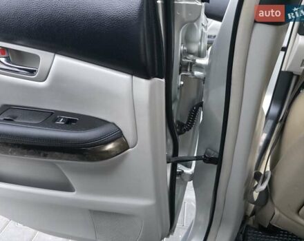 Сірий Лексус РХ, об'ємом двигуна 3 л та пробігом 273 тис. км за 7900 $, фото 48 на Automoto.ua