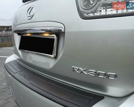 Сірий Лексус РХ, об'ємом двигуна 3 л та пробігом 273 тис. км за 7900 $, фото 20 на Automoto.ua