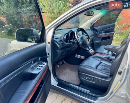 Сірий Лексус РХ, об'ємом двигуна 3 л та пробігом 250 тис. км за 7999 $, фото 30 на Automoto.ua